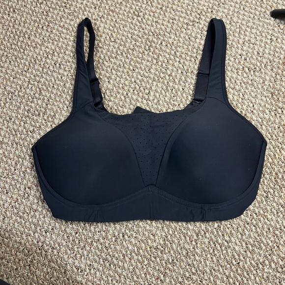 Lululemon Run Times Bra *High Support - Picture 3 of 7